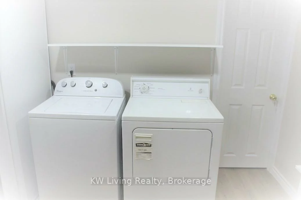 2834, Westbury, Central Erin Mills, Mississauga