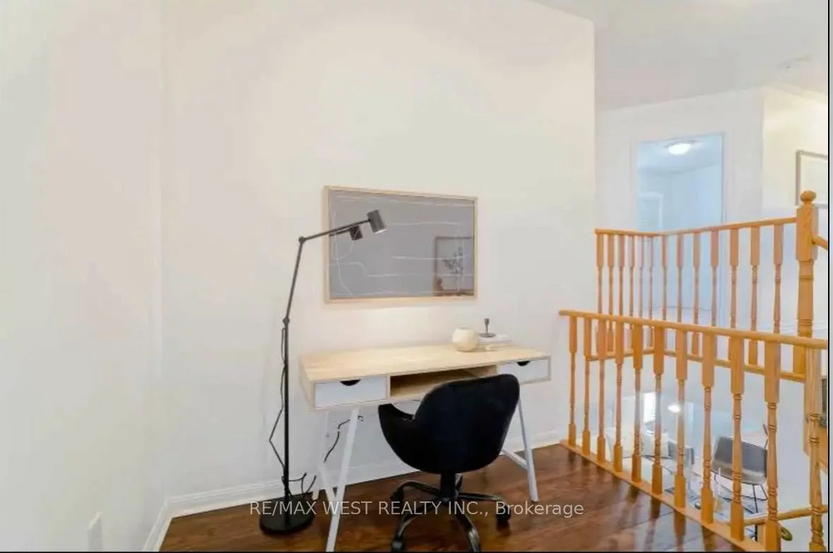 6892, Old Creditview, Meadowvale Village, Mississauga