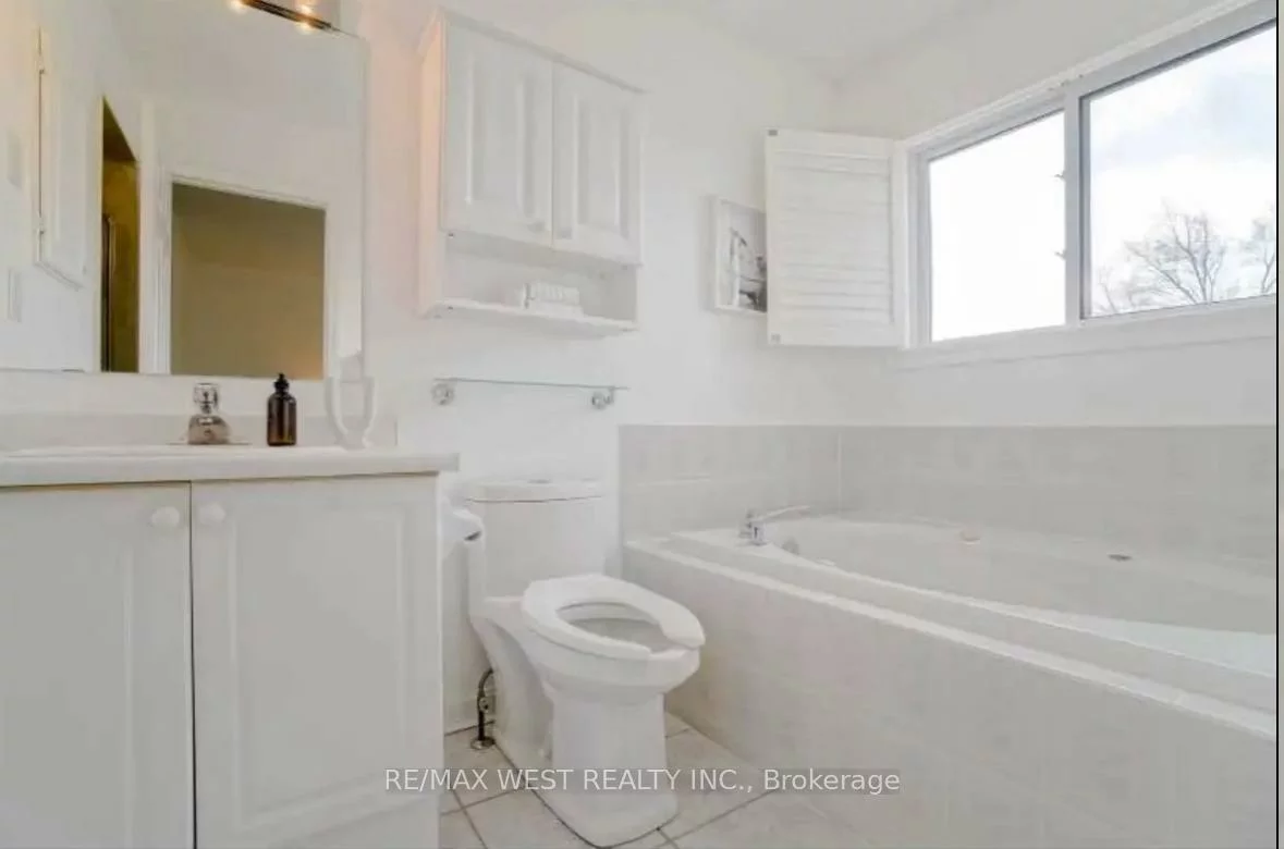6892, Old Creditview, Meadowvale Village, Mississauga