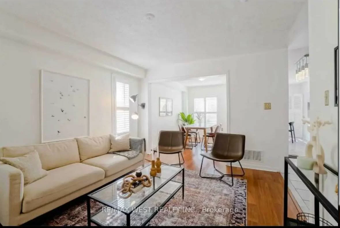 6892, Old Creditview, Meadowvale Village, Mississauga