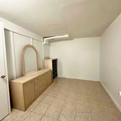 4125, Bishopstoke, Rathwood, Mississauga