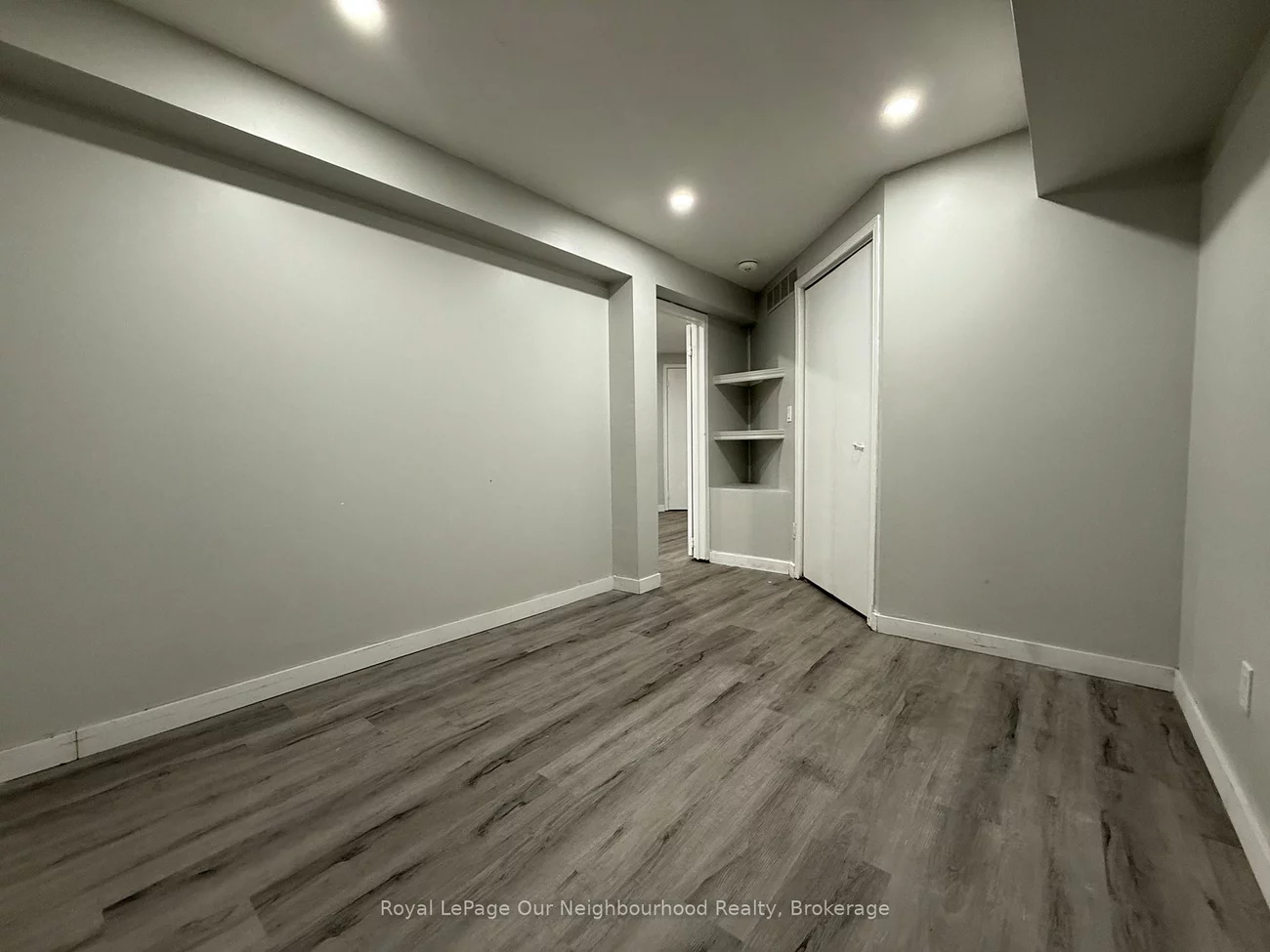 2625, Lundene, Clarkson, Mississauga
