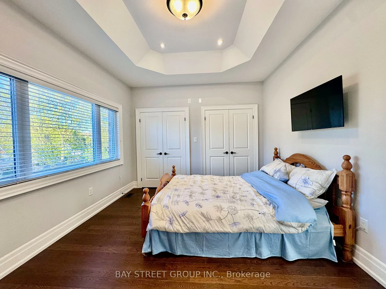 1033, Shaw, Lakeview, Mississauga