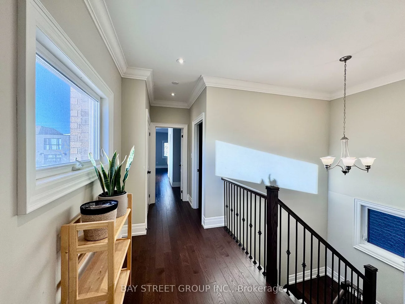 1033, Shaw, Lakeview, Mississauga