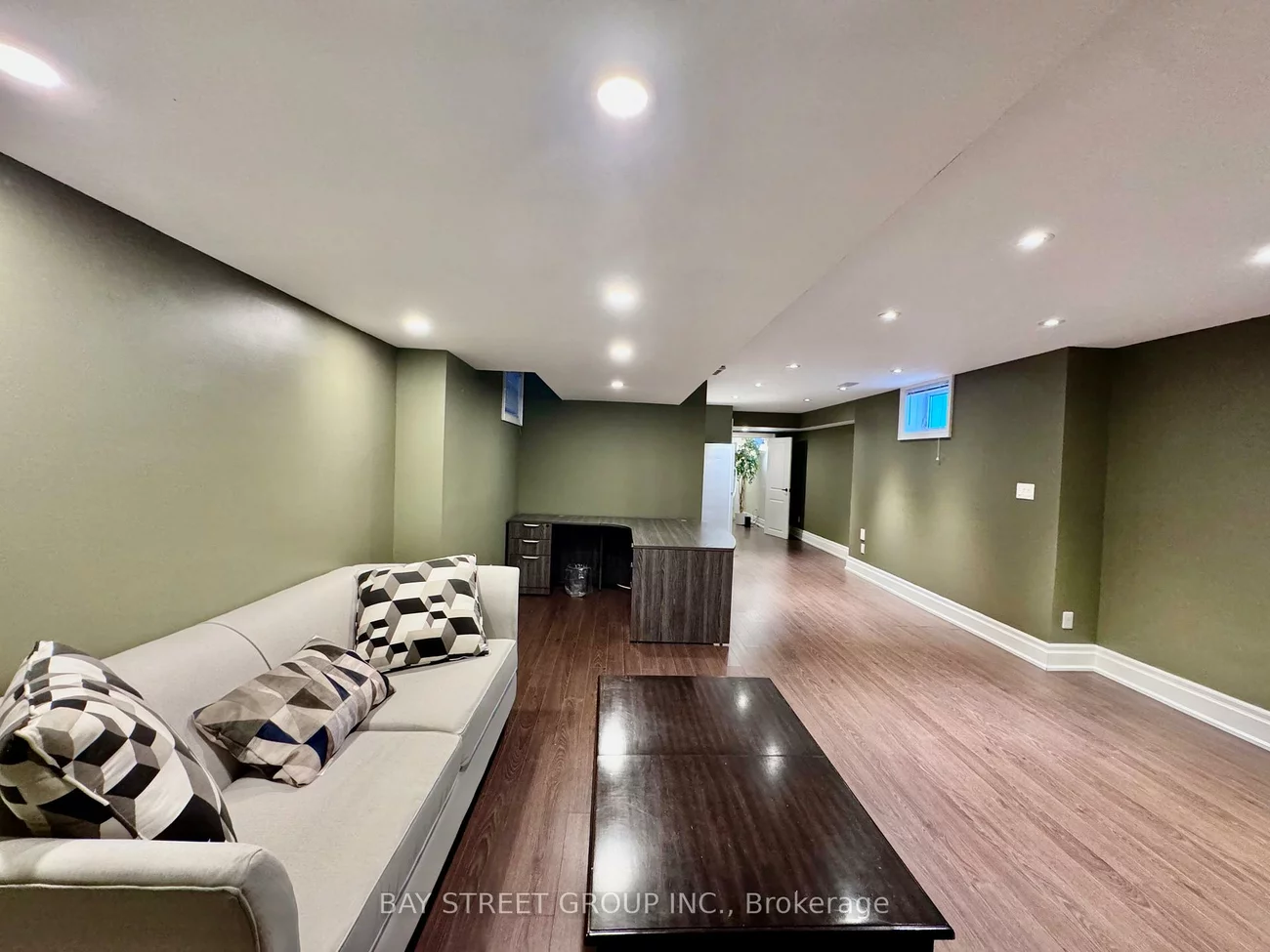 1033, Shaw, Lakeview, Mississauga