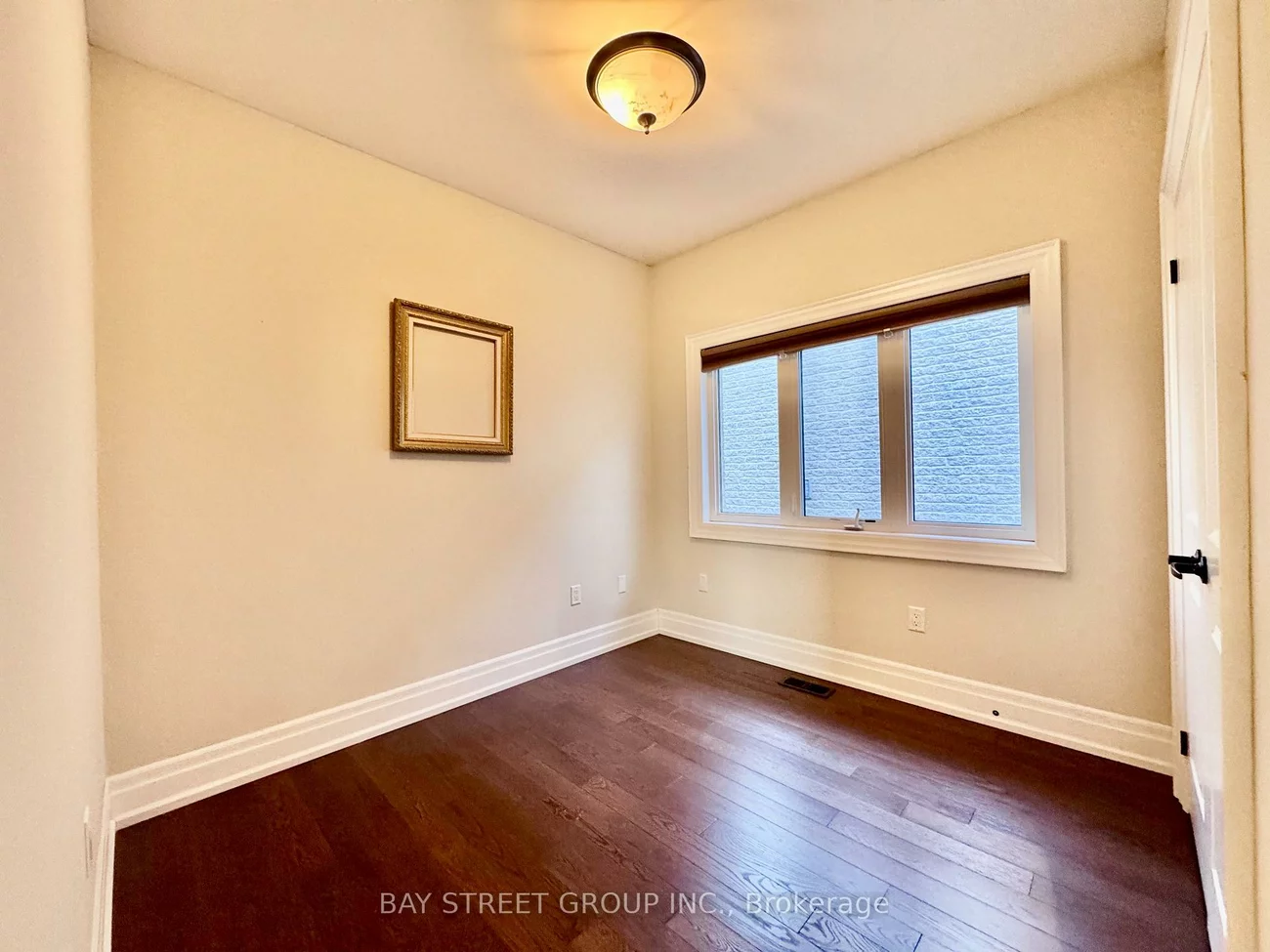 1033, Shaw, Lakeview, Mississauga