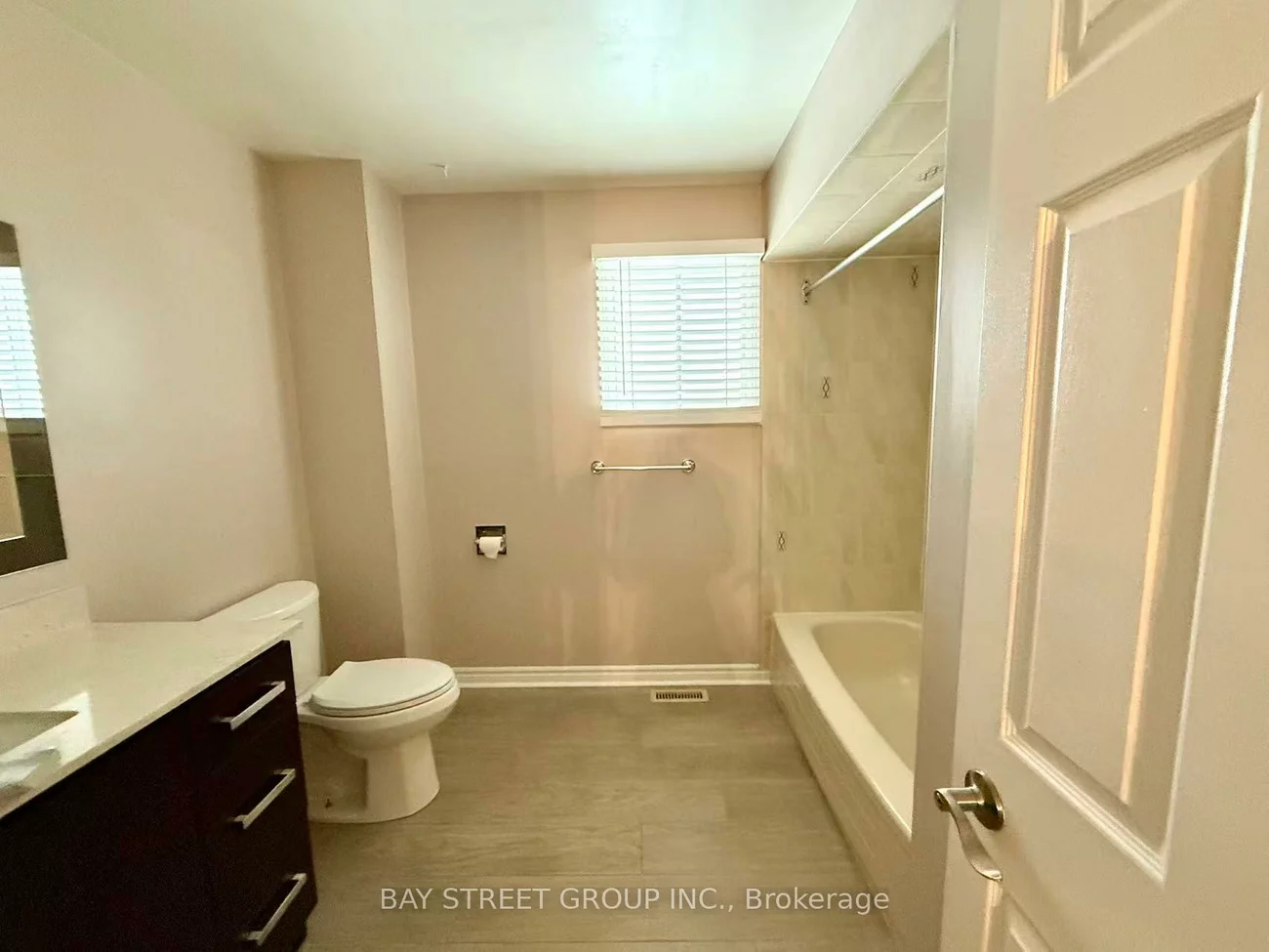 4497, Longmoor, Central Erin Mills, Mississauga