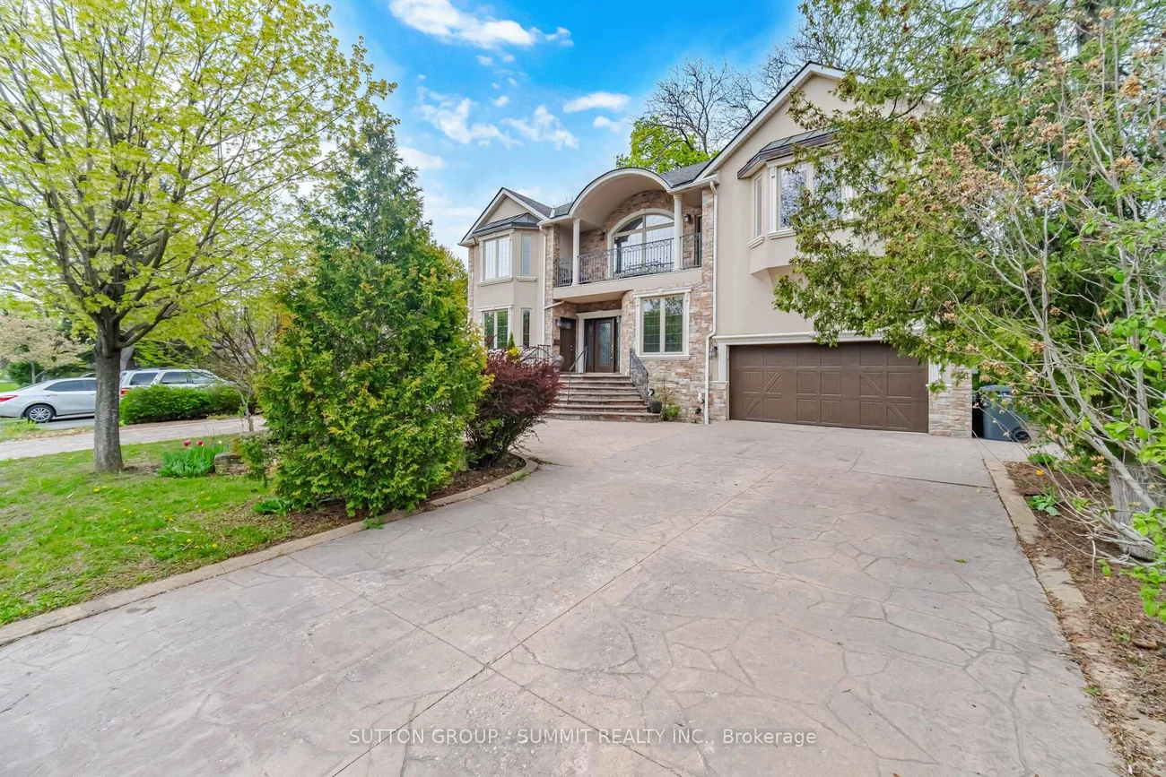 12, Pioneer, Streetsville, Mississauga