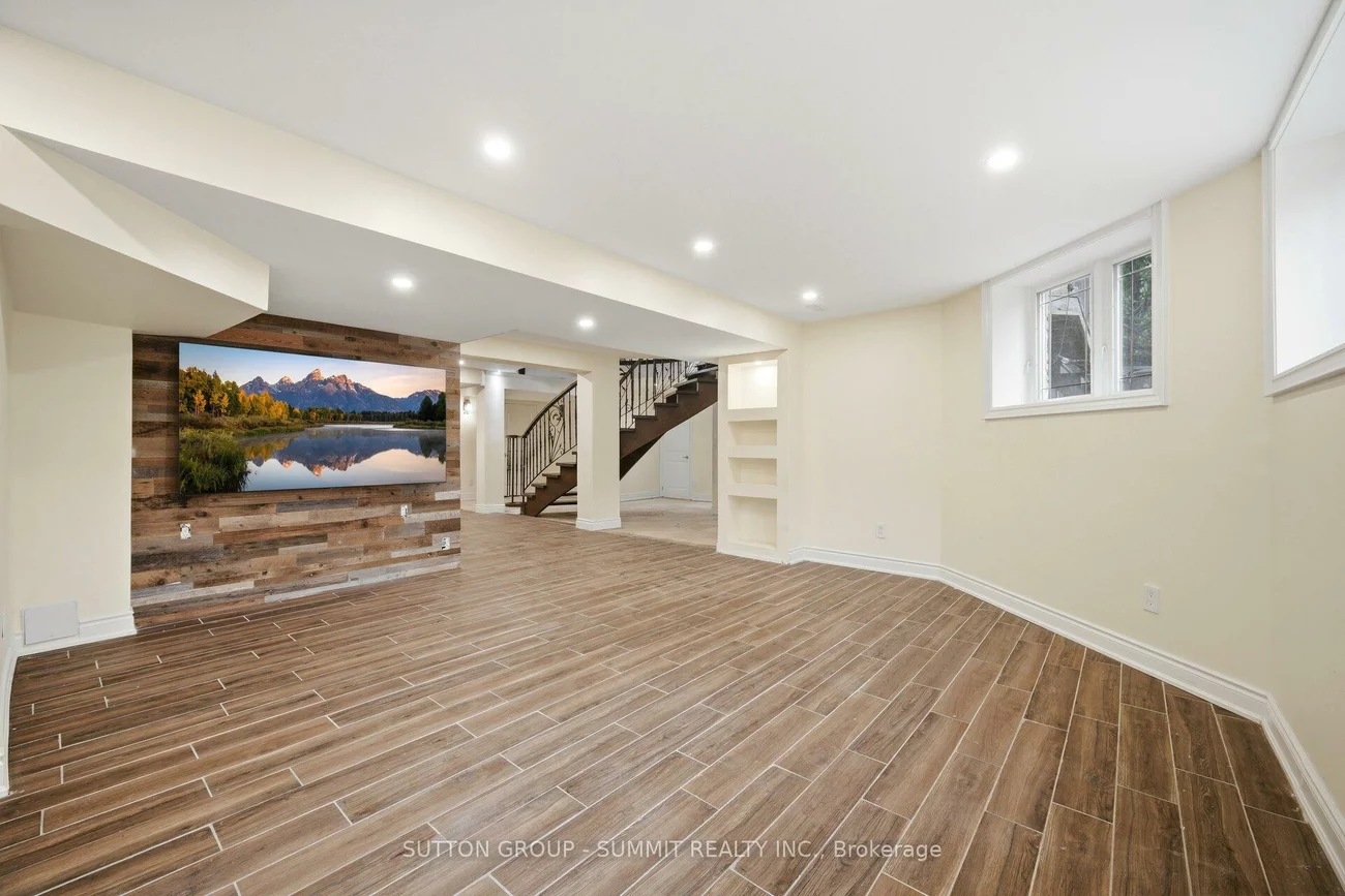 12, Pioneer, Streetsville, Mississauga
