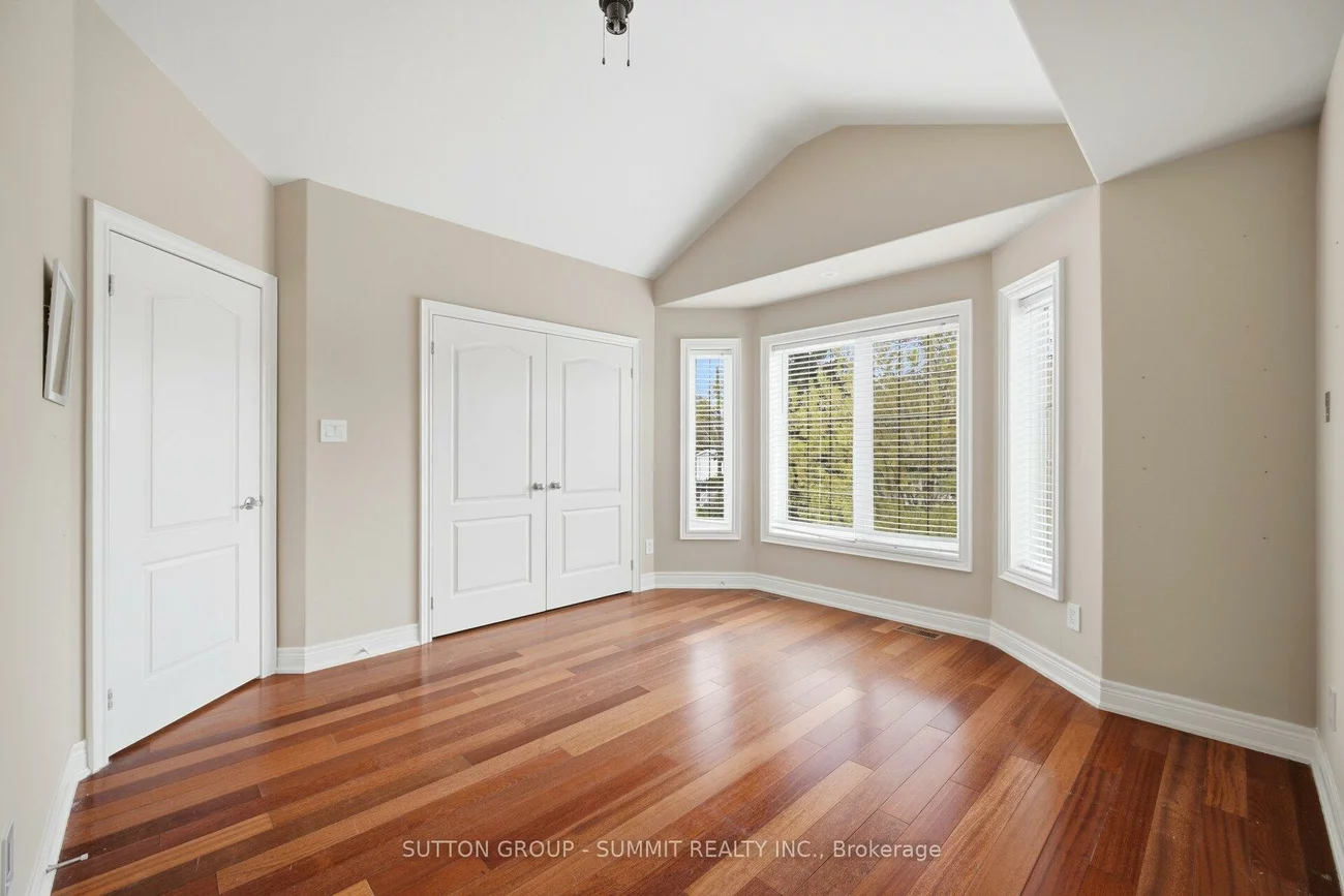 12, Pioneer, Streetsville, Mississauga