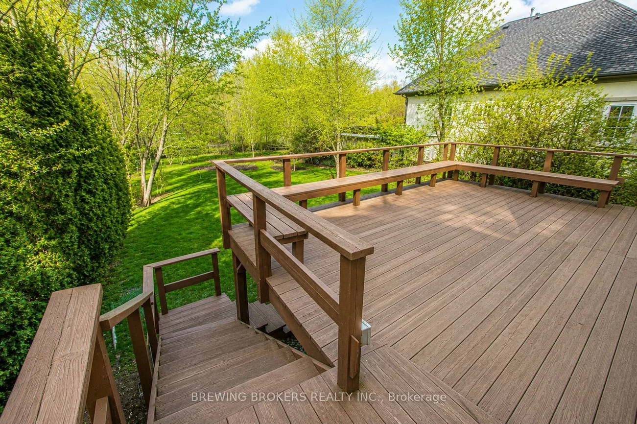 1299, Stavebank, Mineola, Mississauga