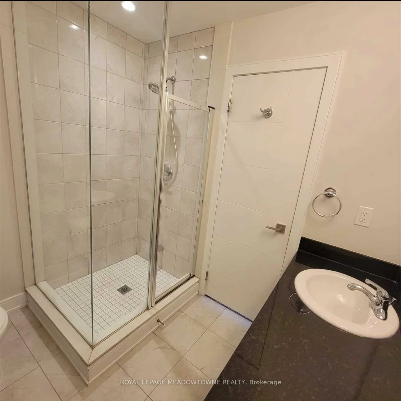 1048, Beach Comber, Lakeview, Mississauga