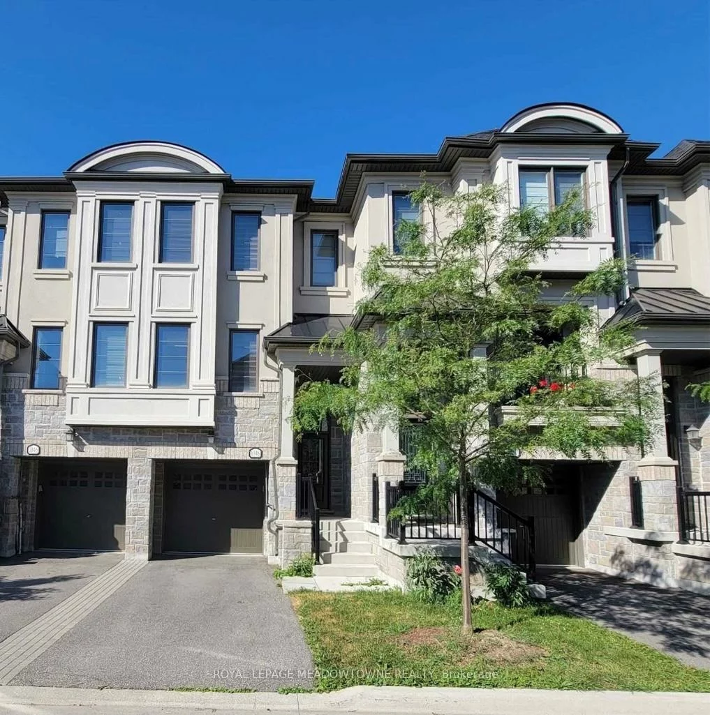 1048, Beach Comber, Lakeview, Mississauga