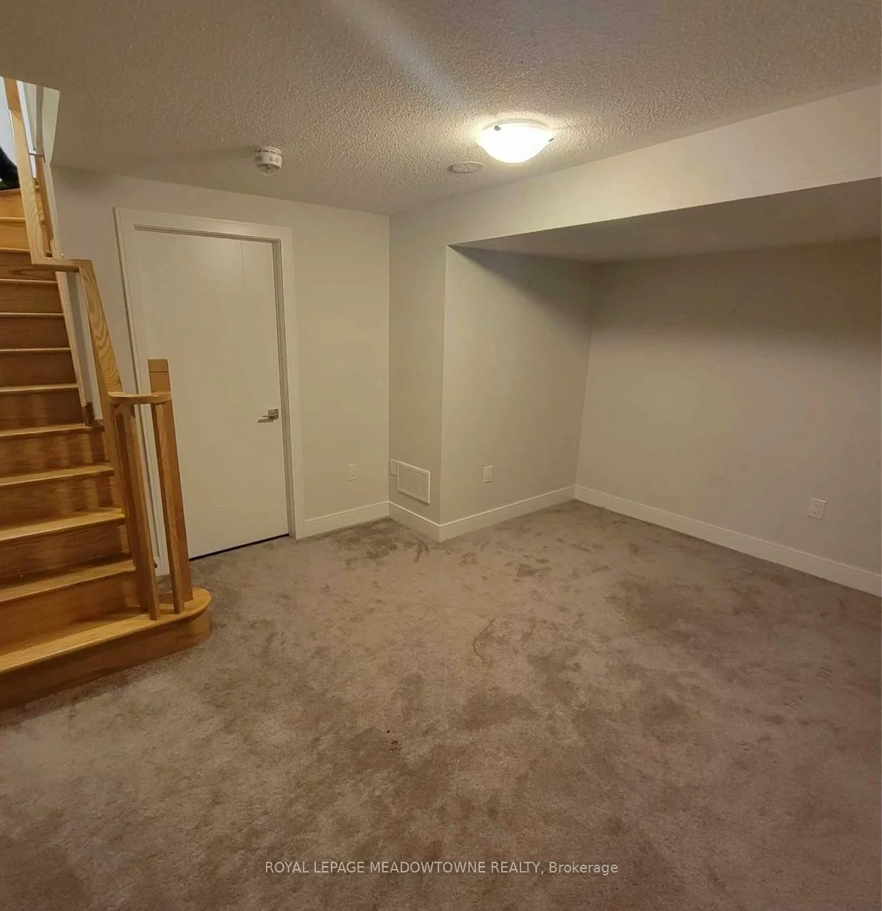 1048, Beach Comber, Lakeview, Mississauga