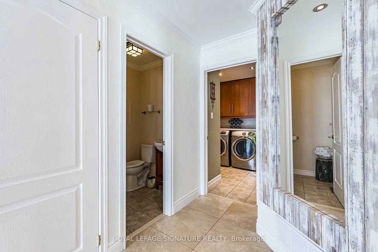 5571, Spangler, Hurontario, Mississauga