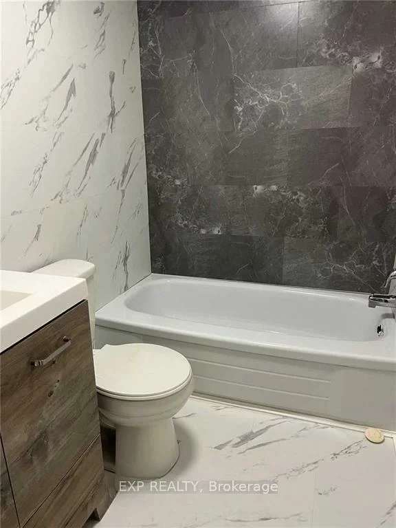 254, Hillside, Streetsville, Mississauga
