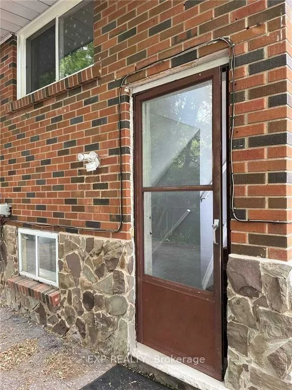 254, Hillside, Streetsville, Mississauga