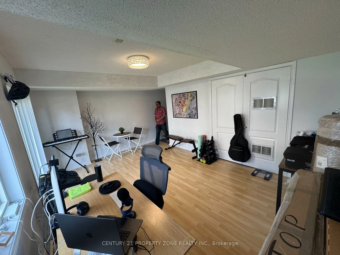 723, Horning, Hurontario, Mississauga
