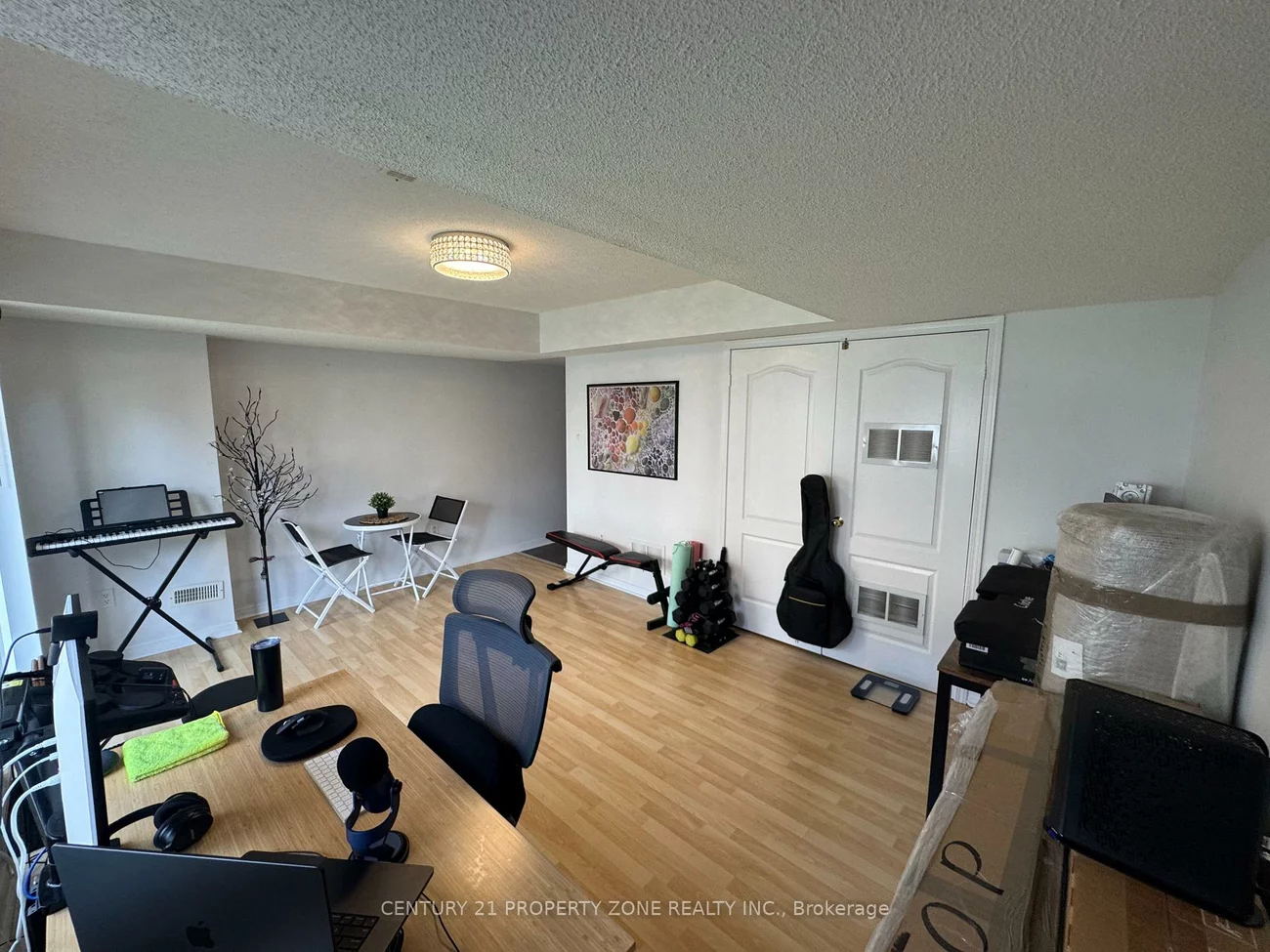 723, Horning, Hurontario, Mississauga