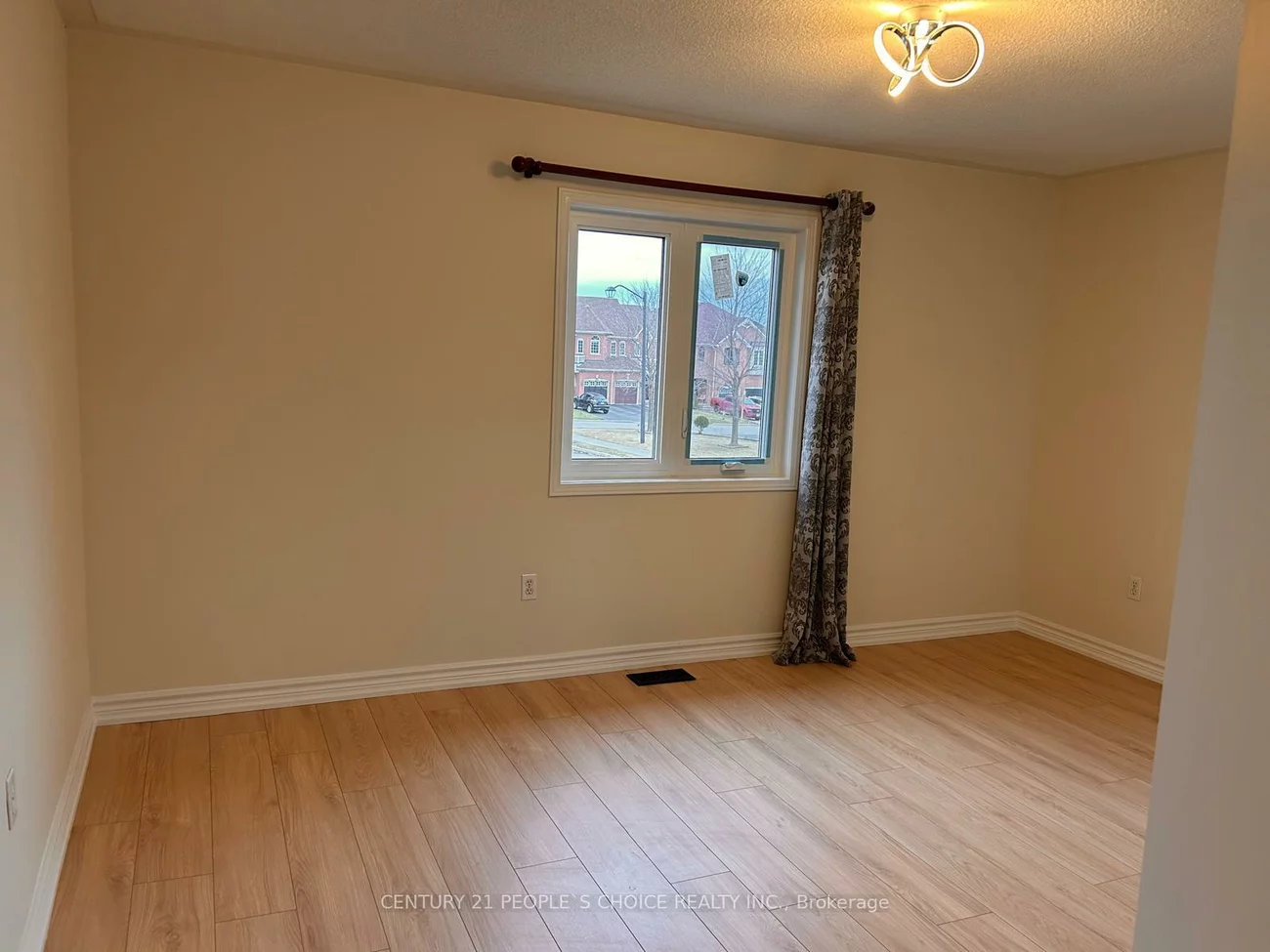 6885, Tassel, Meadowvale Village, Mississauga