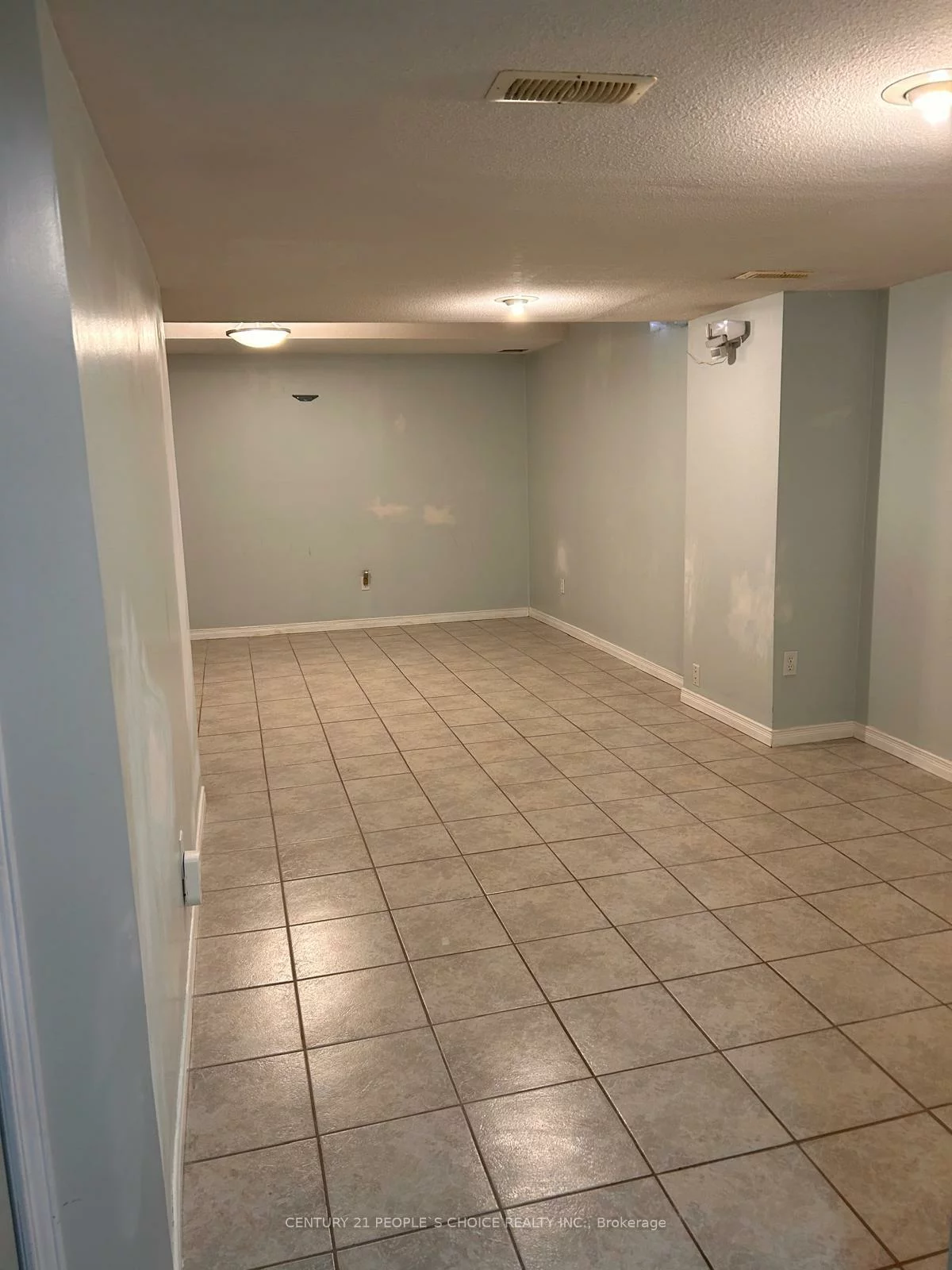 6885, Tassel, Meadowvale Village, Mississauga