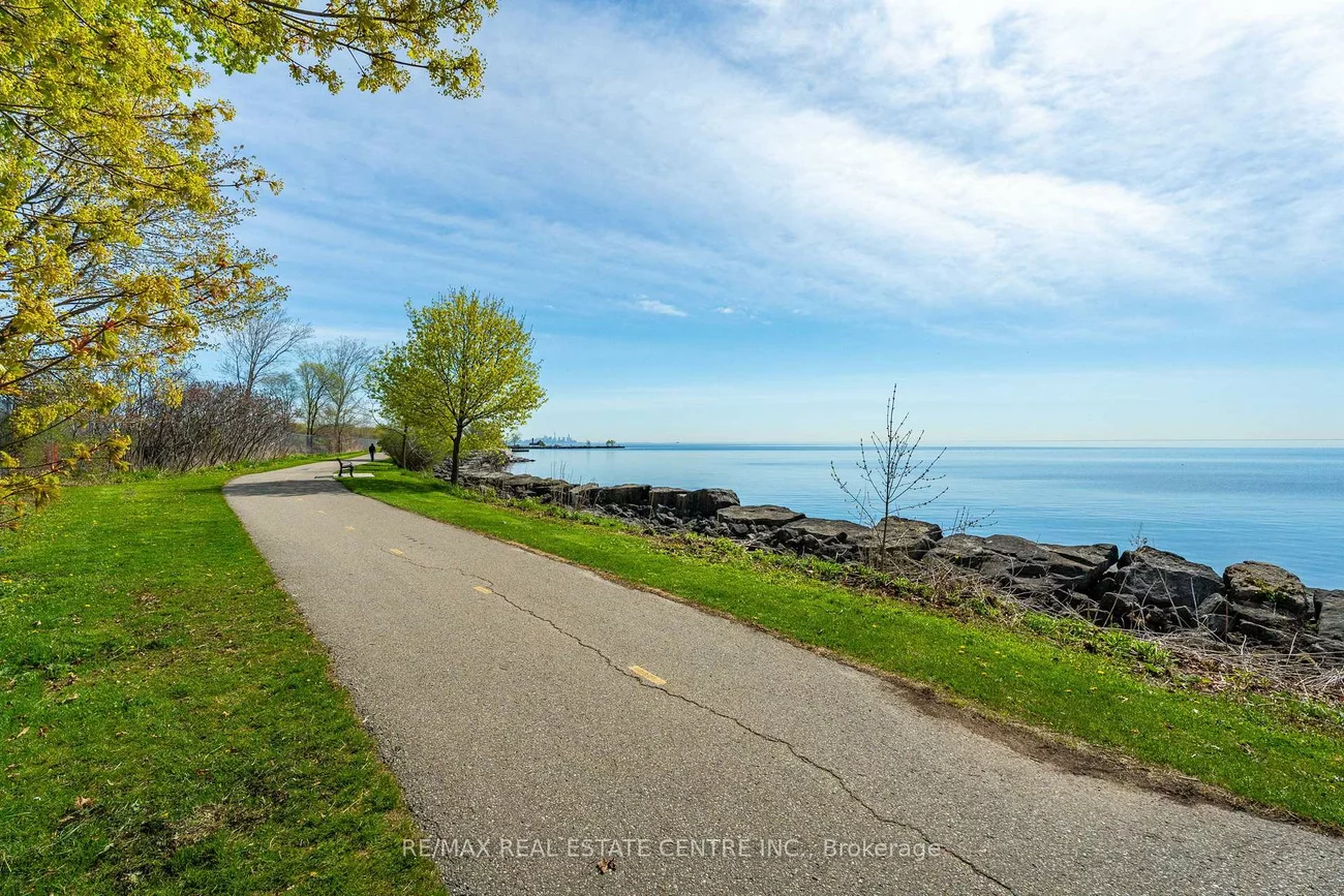 48, Maple, Port Credit, Mississauga