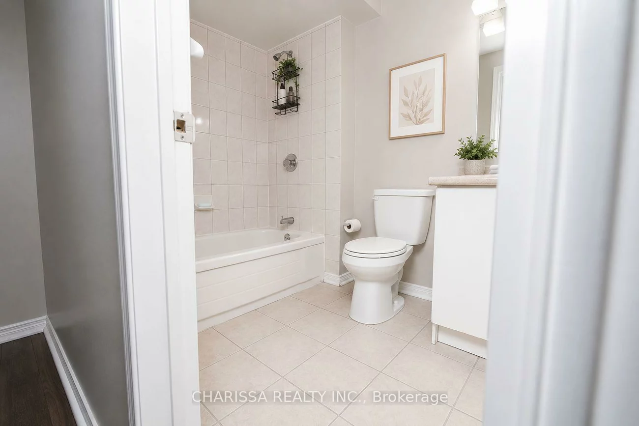 2872, Gardenview, Central Erin Mills, Mississauga