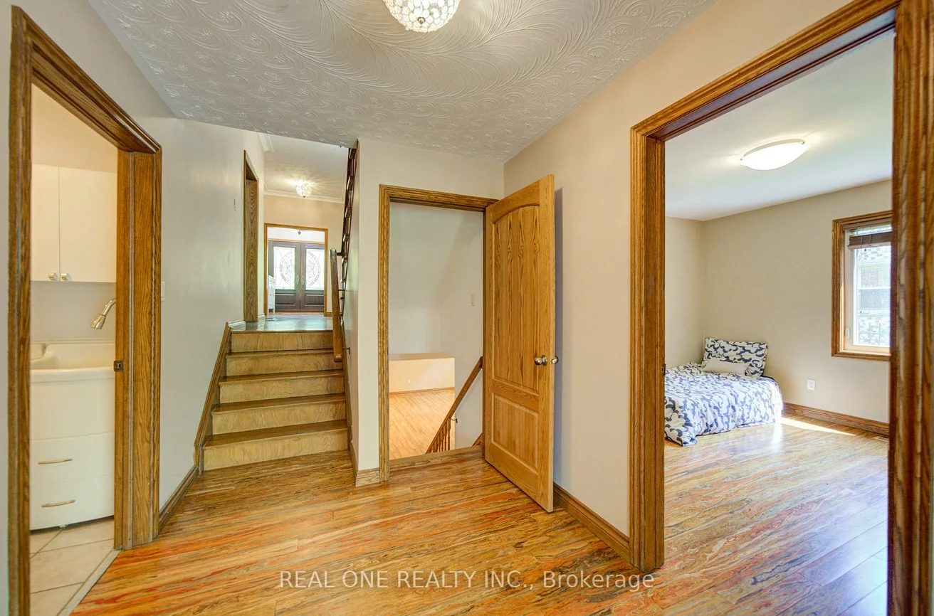 1439, Ballyclare, Erindale, Mississauga
