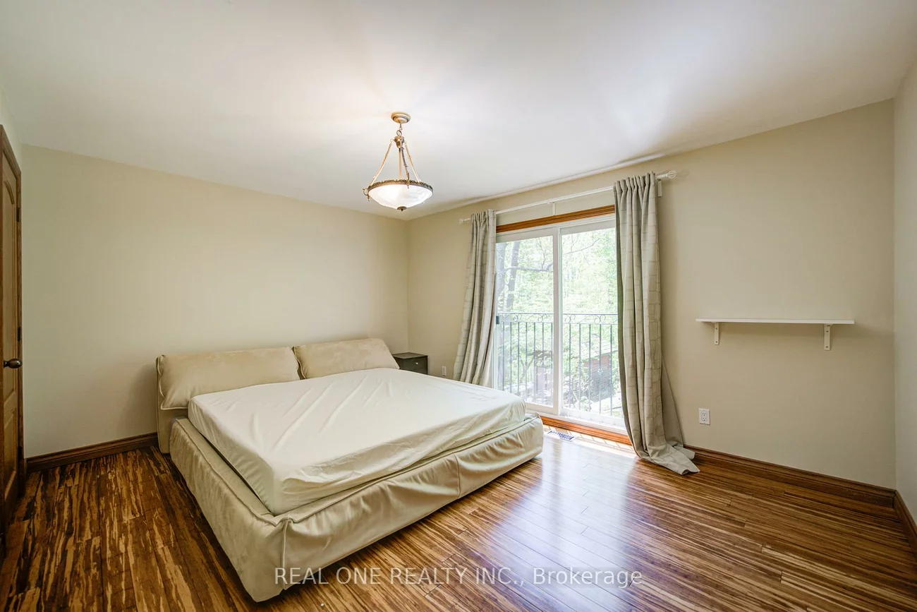 1439, Ballyclare, Erindale, Mississauga