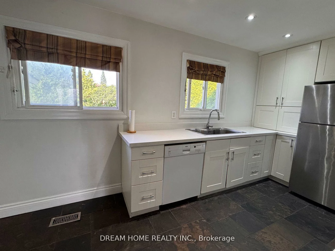 2425, Carlanne, Erindale, Mississauga