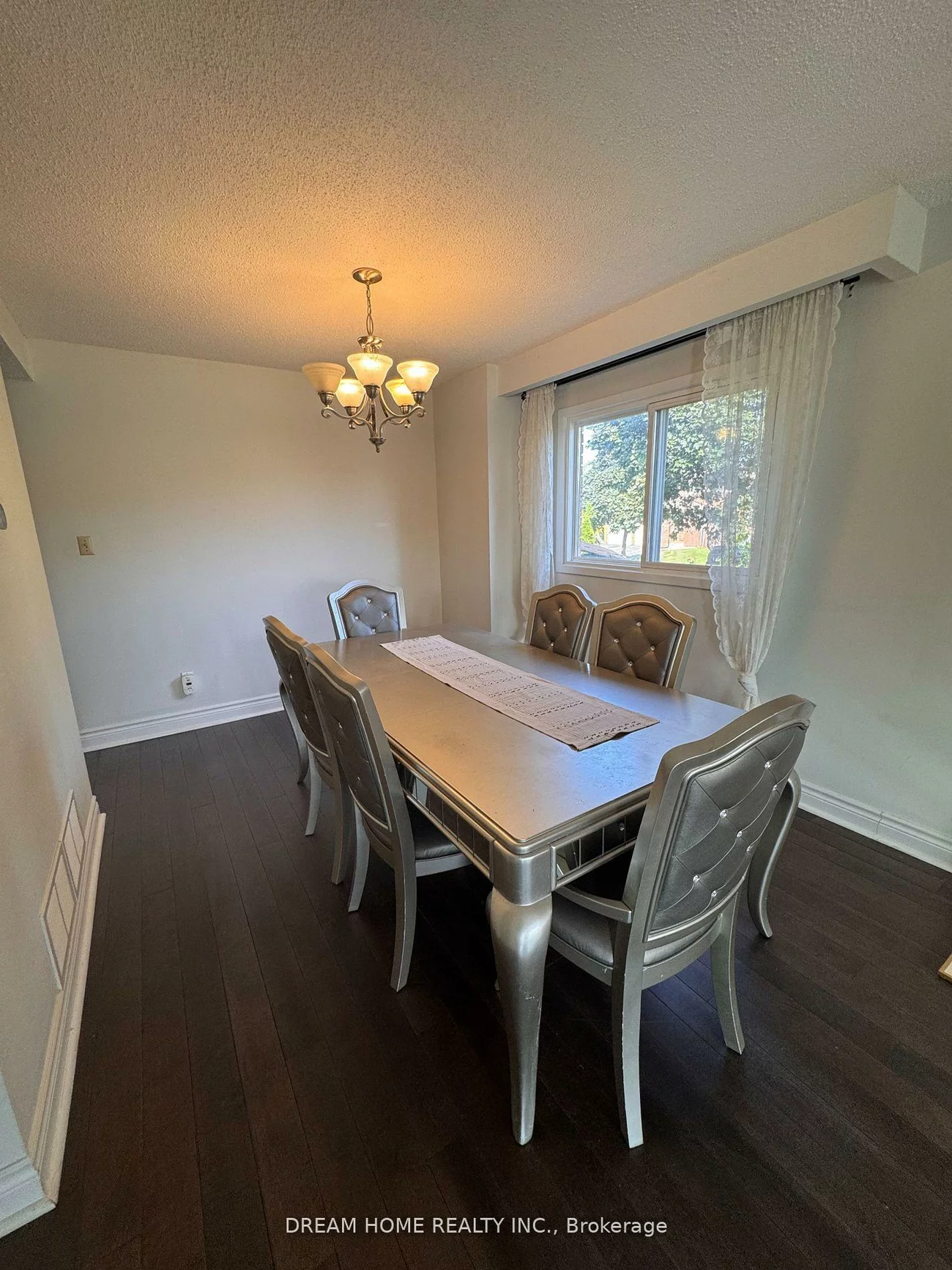 2425, Carlanne, Erindale, Mississauga