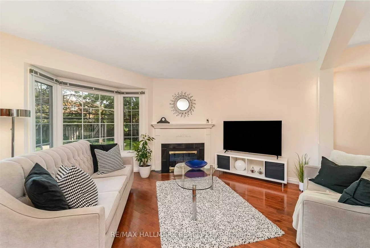 5031, Northern Lights, Hurontario, Mississauga