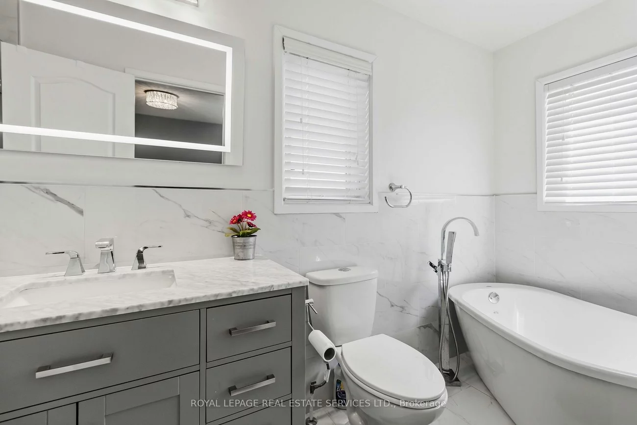 3872, Skyview, Churchill Meadows, Mississauga