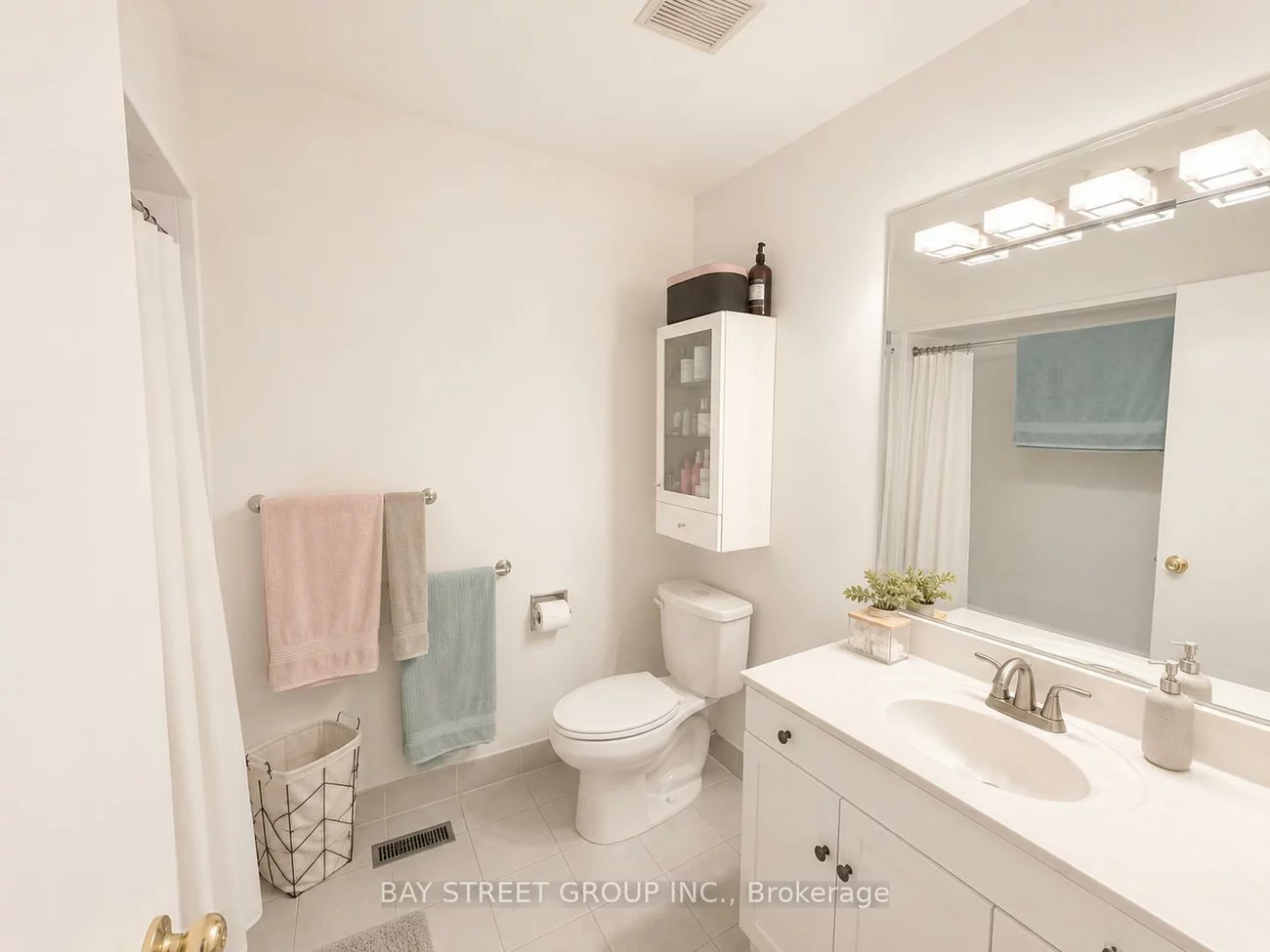 137, Bonham, Streetsville, Mississauga