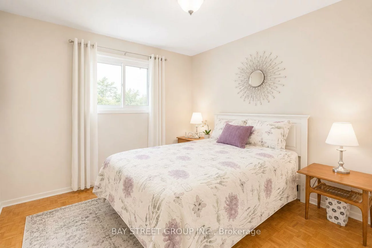 137, Bonham, Streetsville, Mississauga
