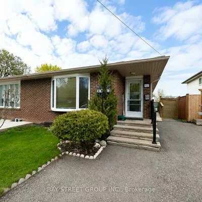 137, Bonham, Streetsville, Mississauga