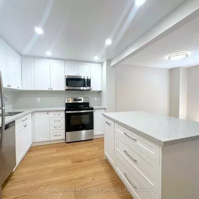 6310F, Battleford, Meadowvale, Mississauga