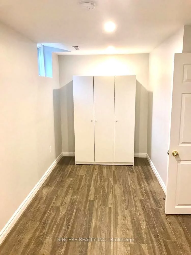 5872, Osprey, Lisgar, Mississauga