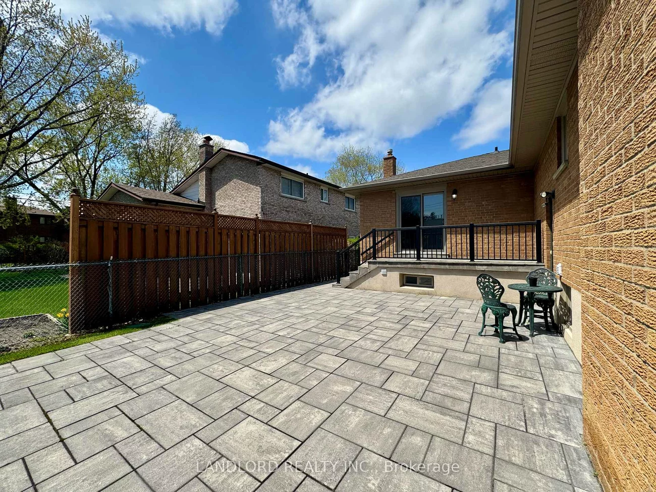 1130, Melton, Lakeview, Mississauga