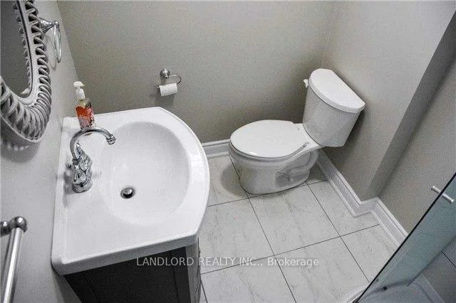 1130, Melton, Lakeview, Mississauga