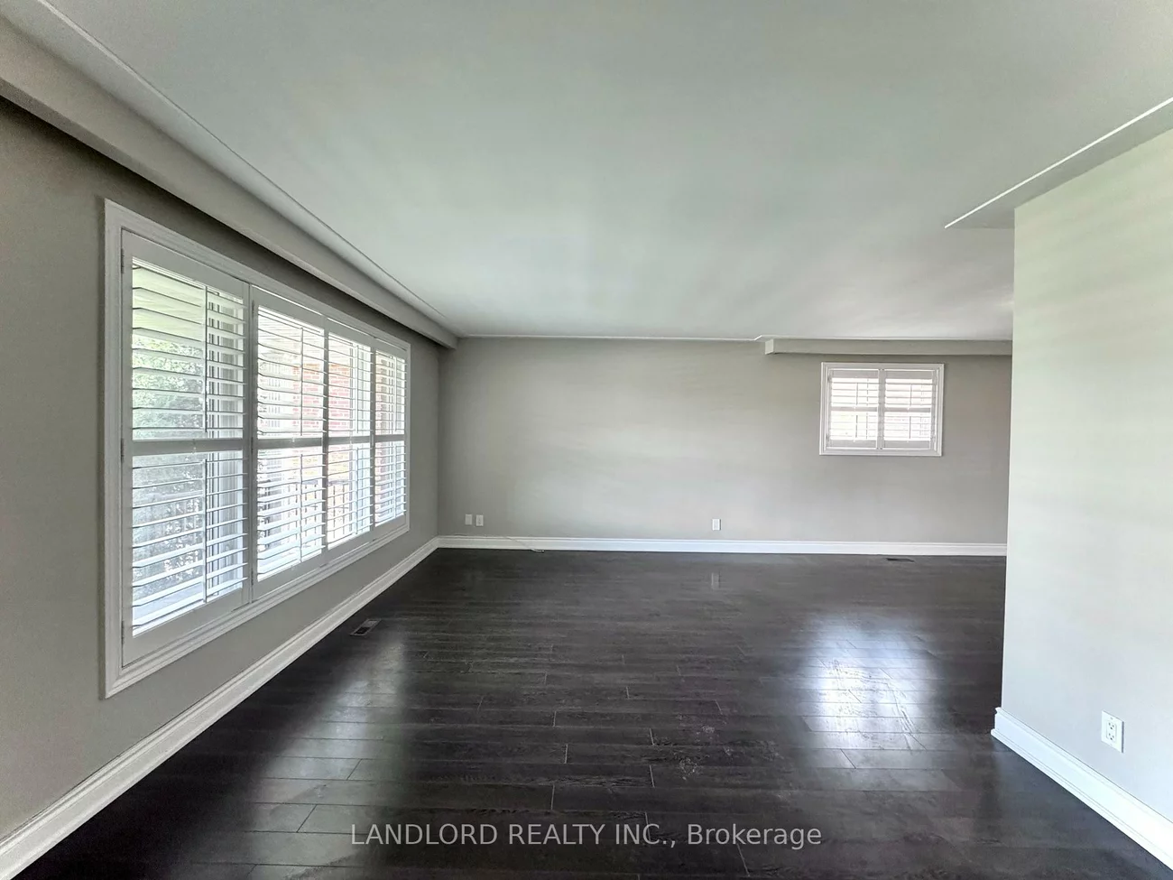 1130, Melton, Lakeview, Mississauga