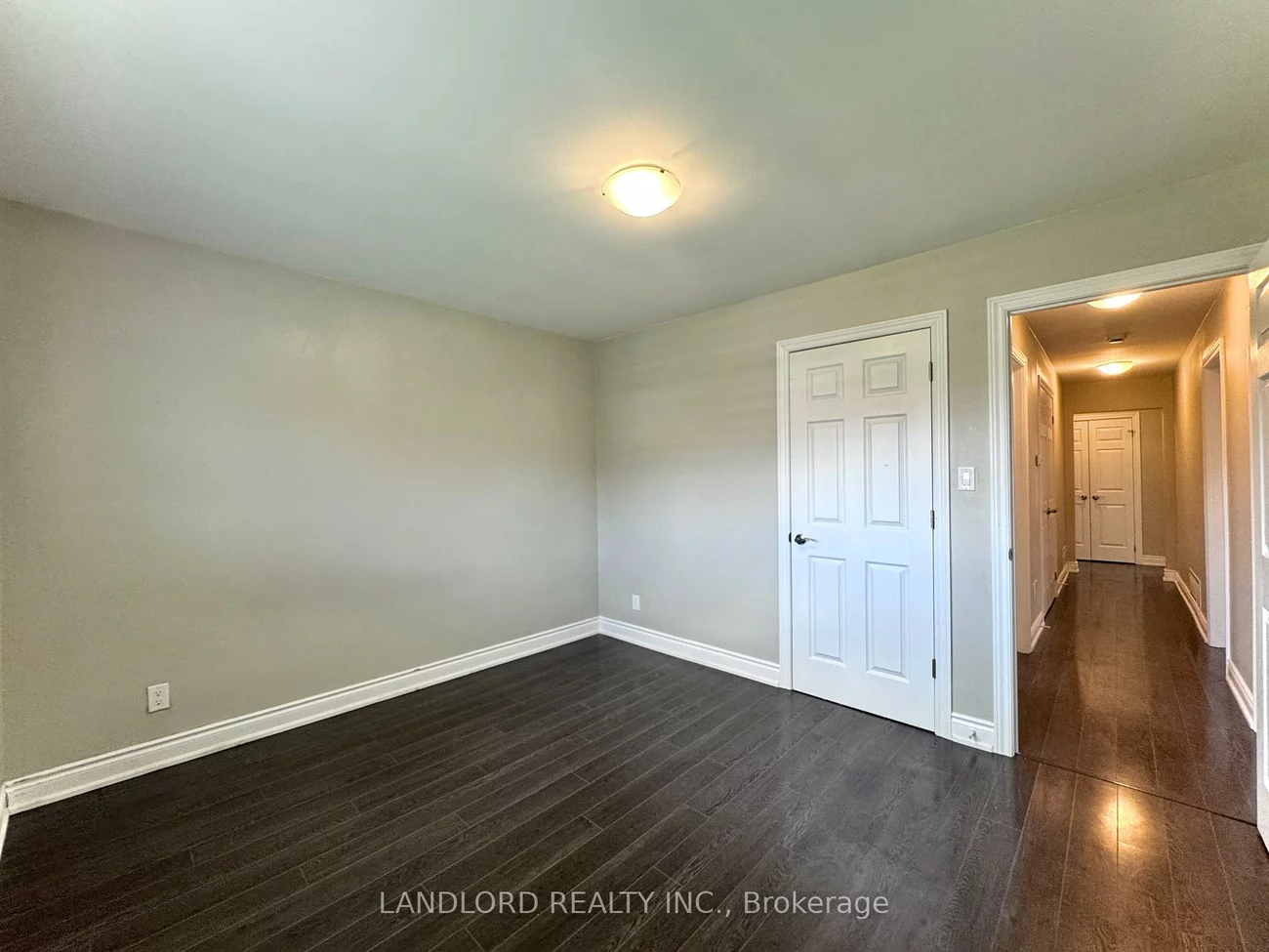 1130, Melton, Lakeview, Mississauga