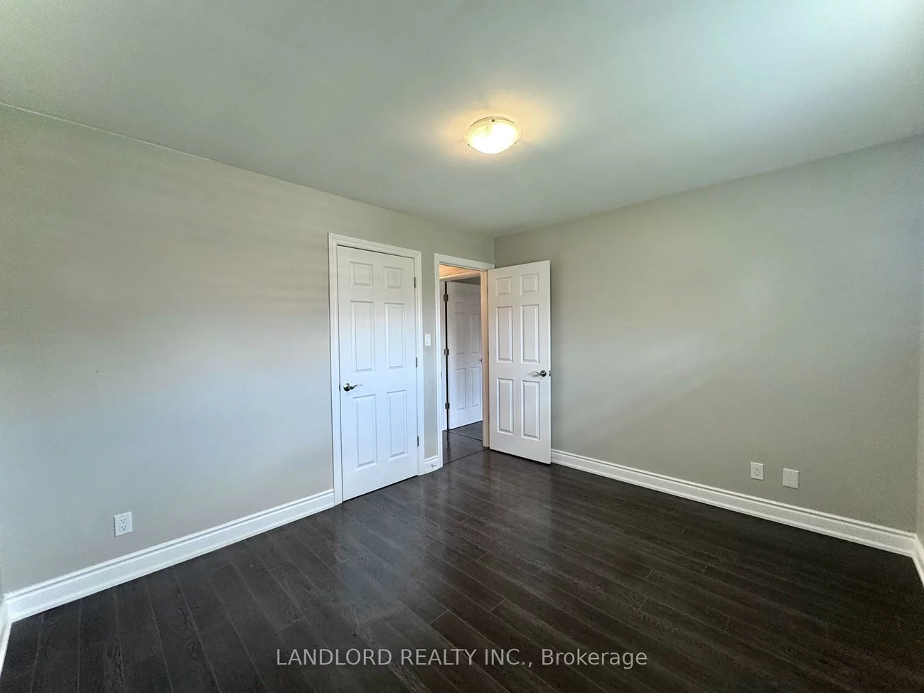 1130, Melton, Lakeview, Mississauga