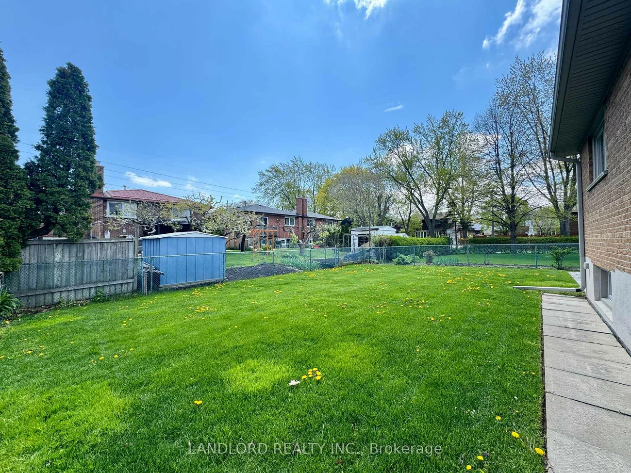 1130, Melton, Lakeview, Mississauga