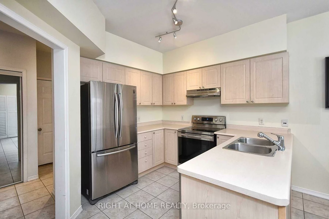 7240, Village, Meadowvale Village, Mississauga