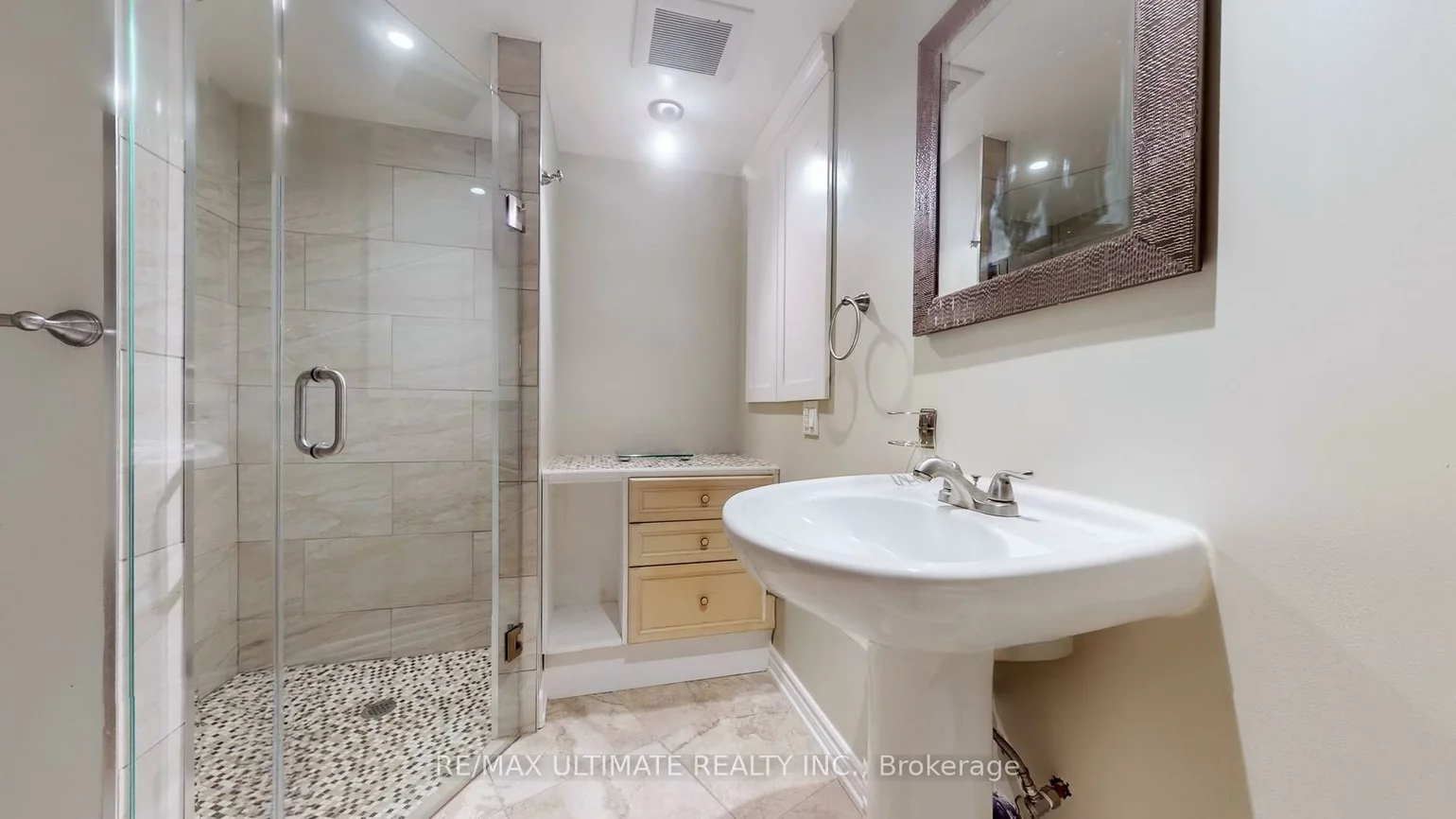 3081, Olympus, Meadowvale, Mississauga