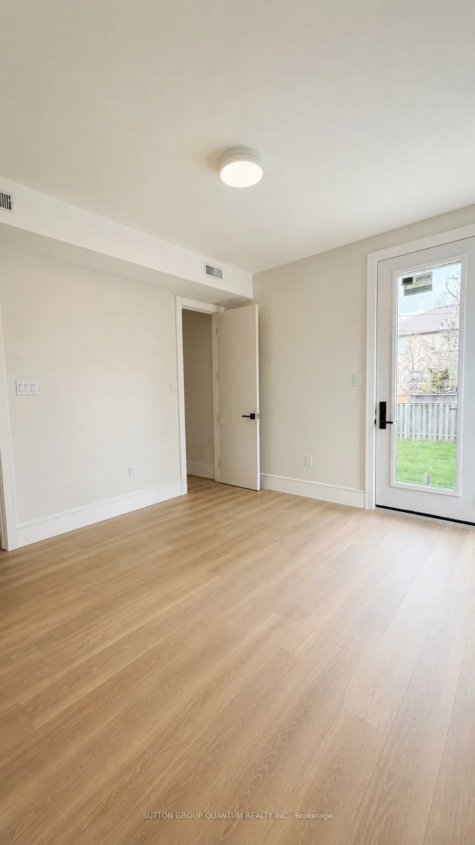 43, Elmwood, Port Credit, Mississauga
