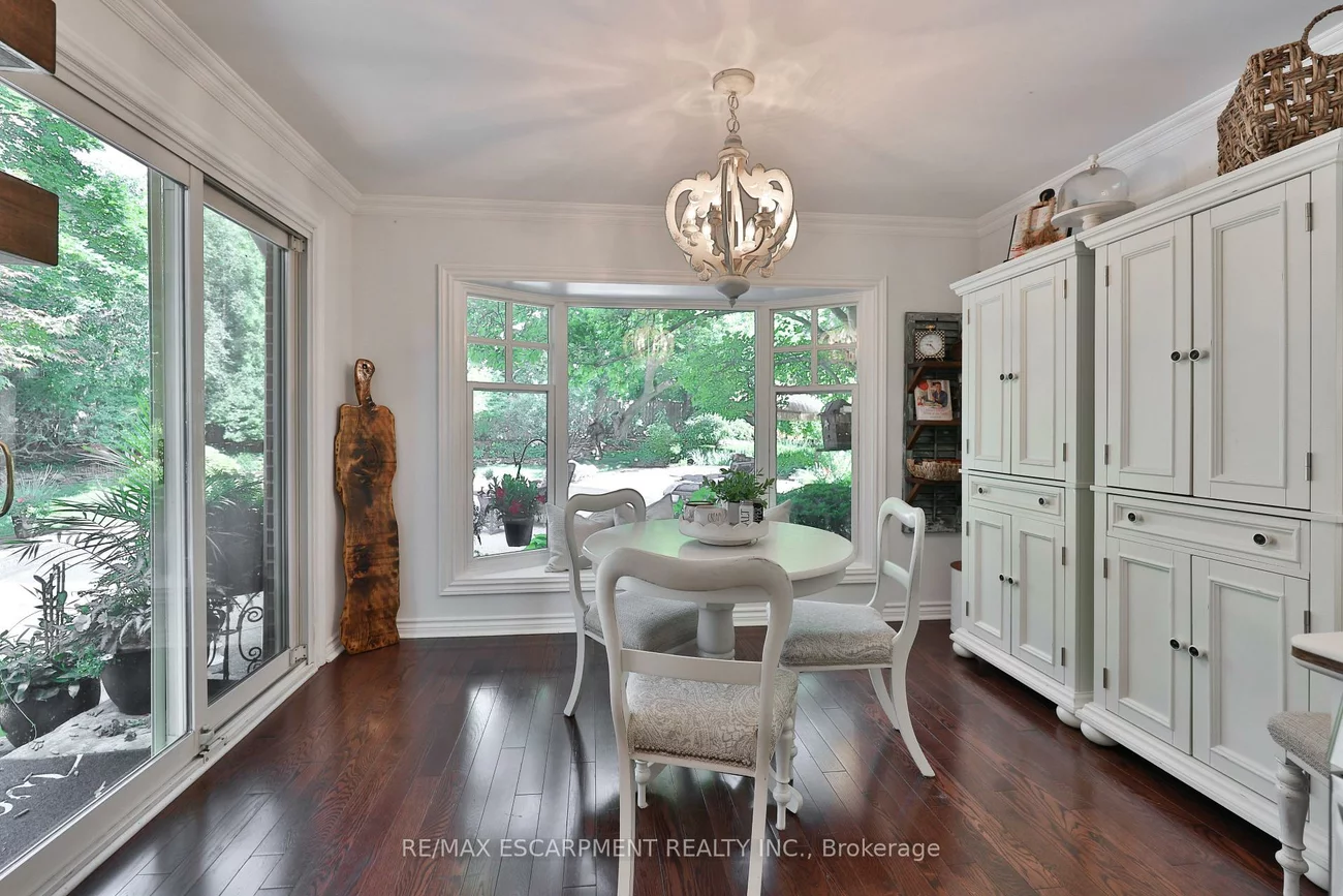 3555, Kingbird, Erin Mills, Mississauga