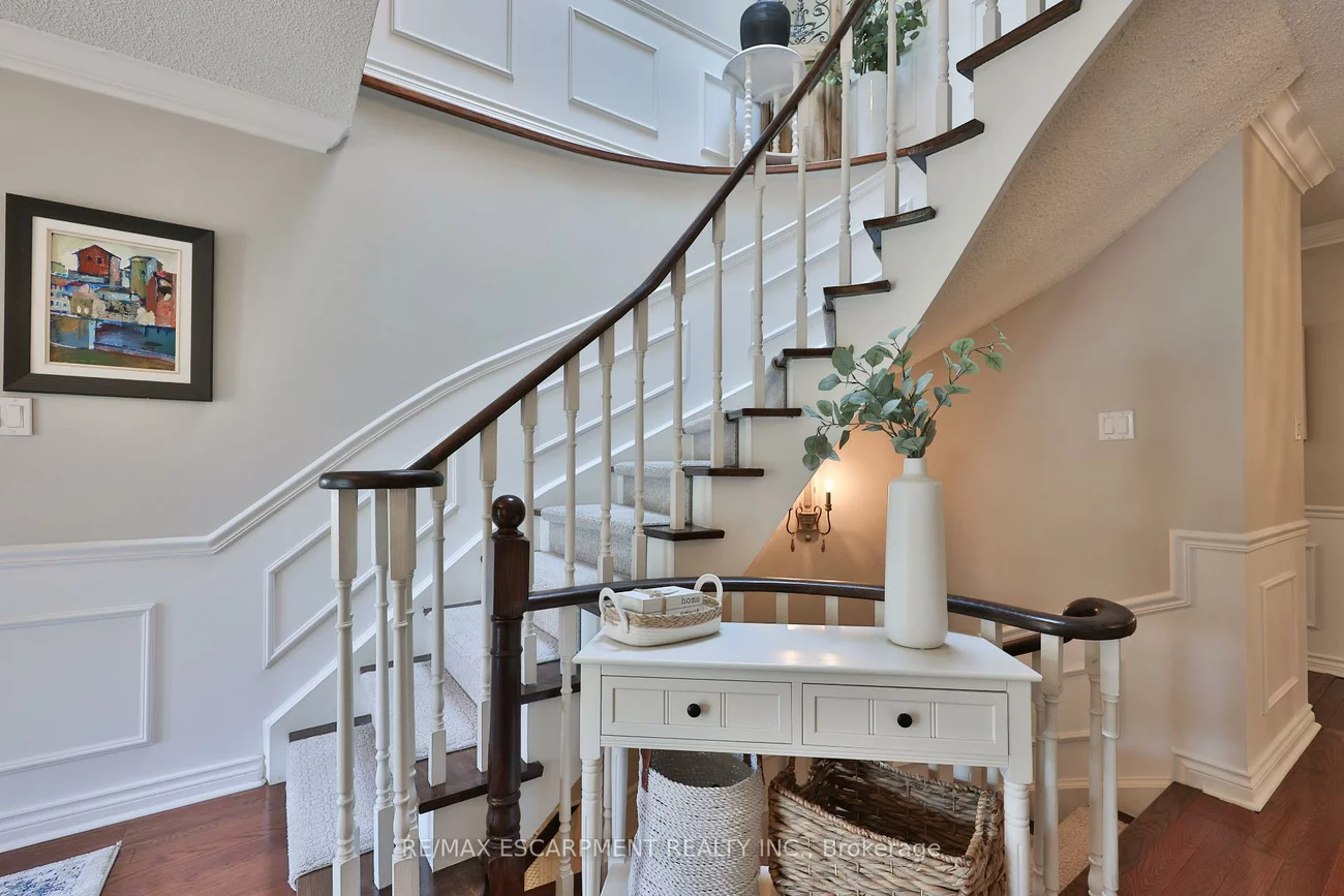 3555, Kingbird, Erin Mills, Mississauga