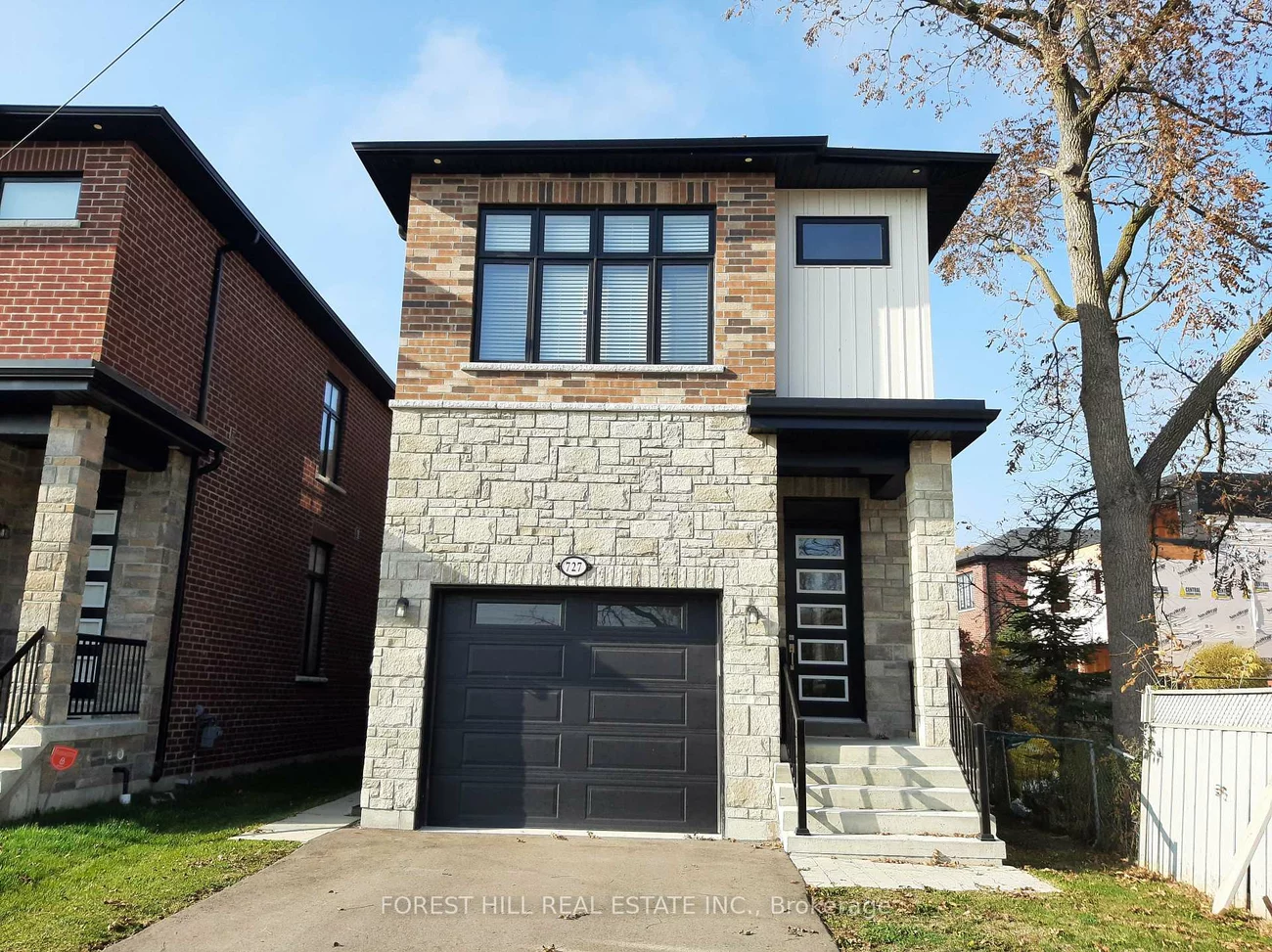 727, Ebony, Lakeview, Mississauga